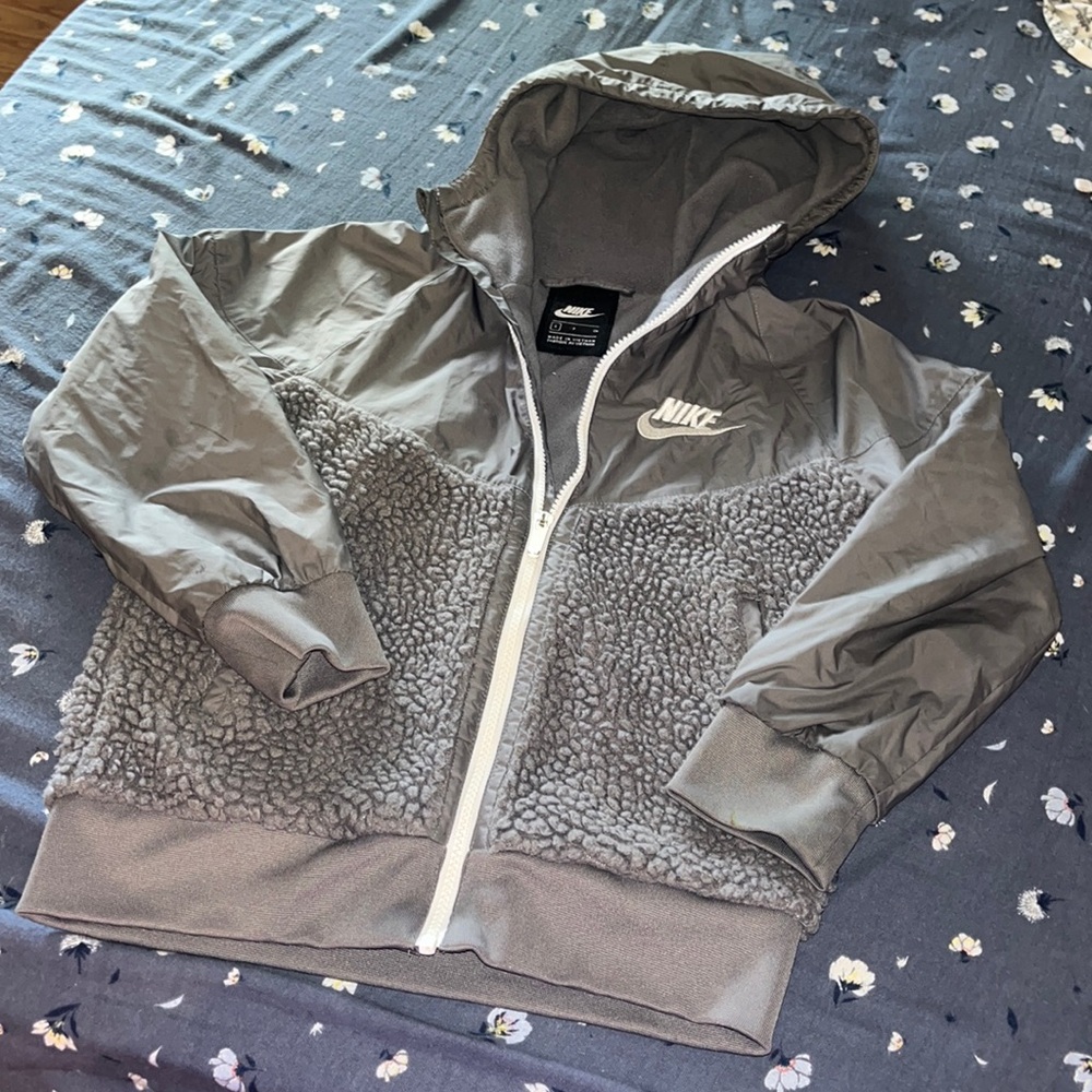 Nike jacket
